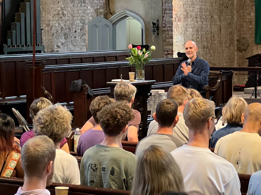 Henry Shukman teaching a class in London